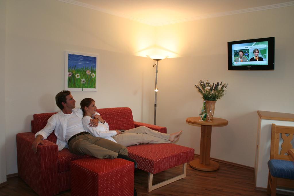 Gasthof Wiesenhof Strobl Room photo